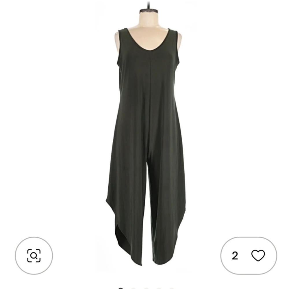Nik and Nash Black Jumpsuit Romper Wide High Cut Legs Sleeveless V Neck Med EUC